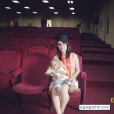 lkarine chica soltera en Quito