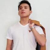 Busco ligar. Estoy en busca de una