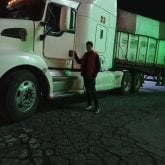 Busco pareja. Mujeres. Muy buena honda.