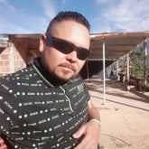 Busco pareja. Busco conocer mujeres aser