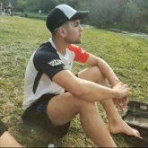 Que sea buena linda ovio y muy mujer.