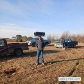 Busco hacer amistades. Amistades. Algien