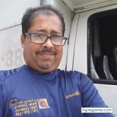 Busco: Mujer seria y hogareñaMe defino: Hombre Respetuoso