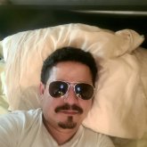 Mujer que le gusta divertirse. Hola