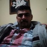 Chofer. Busco pareja. Una mujer hermosa