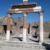 Busco hacer amistades. Gente de mi