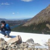 Trabajo. Busco conocer gente. Chicas.