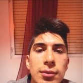 Busco pareja. Amable, abierto, gracioso.