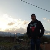 Chofer. Busco pareja. Amigas que quieran