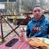 Trabajo. Busco ligar. Mujeres.