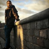 Trabajo. Estoy soltero y tengo ganas.