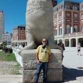 Encuentra Hombres solteros en La Leonesa