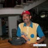 Nando98 chico soltero en Barbosa