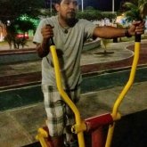 Busco conocer gente.