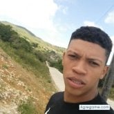 Busco pareja. Mujer. Un buen  chico.