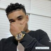 Busco amistad. Una persona inteligente.