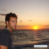 Busco pareja. Chica.