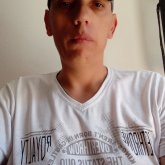 Busco pareja. Mujeres. Una persona