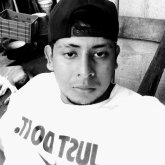 Operador. Busco una mujer mayor de unos