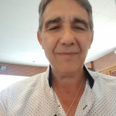 Albañil. Busco conocer gente.