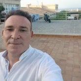 Busco una mujer alegre, cariñosa y con