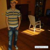 Curando. Busco hacer amistades. Una