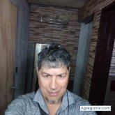 Patamsiempre chico separado en Pontevedra