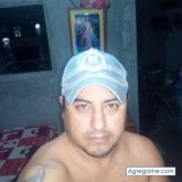 Busco hacer amistades. Mujeres solteras.