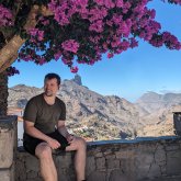 Electricista. Busco ligar. Busco conocer