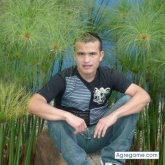 josemiel chico separado en Utica