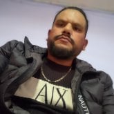 Una relación seria , sin ocultar nada ,