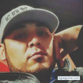 Jefe. Busco ligar. Alguna mayor que yo y