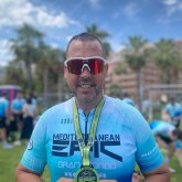 Mecanico. Busco pareja. Mujer soltera.