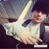 Busco chatear. Salidas. Skater y