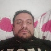 Busco chatear. Lo que se de y kieran.