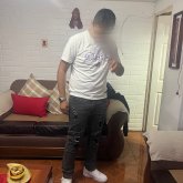 Busco conocer gente. Soy bi busco hombre