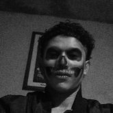 Amorosa amable  pasiva. Soy serio  y