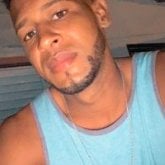 Soy soltero agradable fuerte ojos