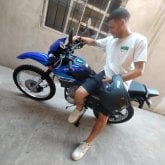 Busco ligar. Nada serio pasarla bien.