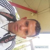 olmancitomiranda chico soltero en Nueva Guinea