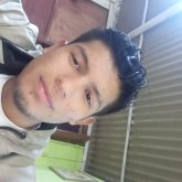 Secundaria completa. Busco amistades de