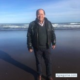 Busco ligar. Educado, respetuoso, muy