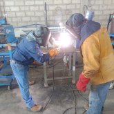 Busco pareja. Chicas. Responsable.