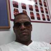 Alex2613 chico soltero en Santo Domingo Este