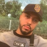 Pintor. Busco pareja. Compañía algo