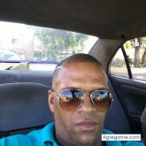 Alex2613 chico soltero en Santo Domingo Este