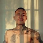 Busco conocer gente.