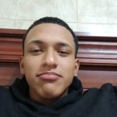 Busco chatear. Alguien de buen corazón.