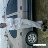 Electricista. Busco conocer gente.