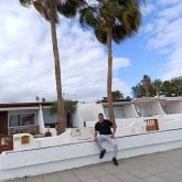 Amistad con mujeres. Soltero sociable